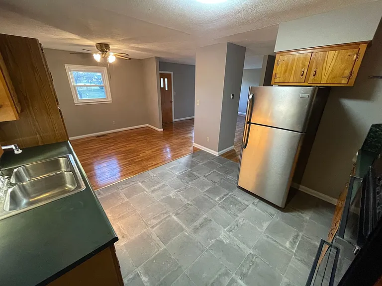 1627 Greenland Park Cir — Photo 6