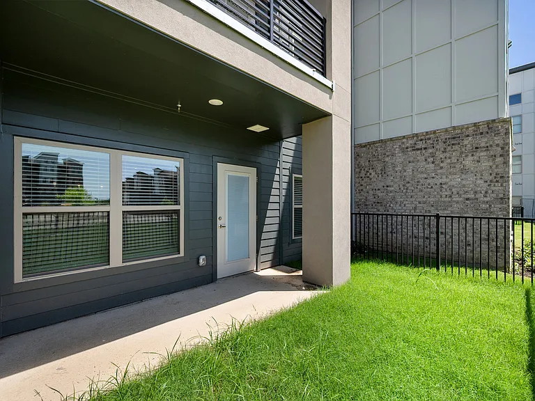 3751 Heritage Towne Blvd — Photo 55