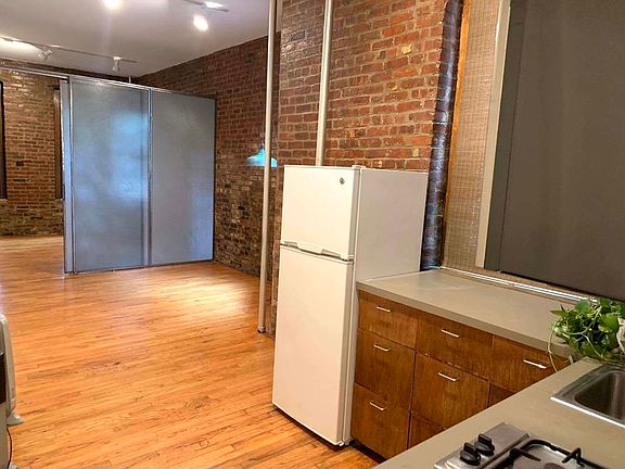 2nd image of 57 Pitt St #1