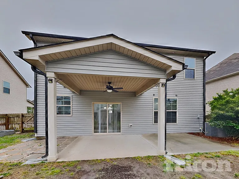 7553 Poplar Meadow Ln — Photo 18