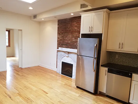 Rented by Orchard Plaza, LLC | media 10