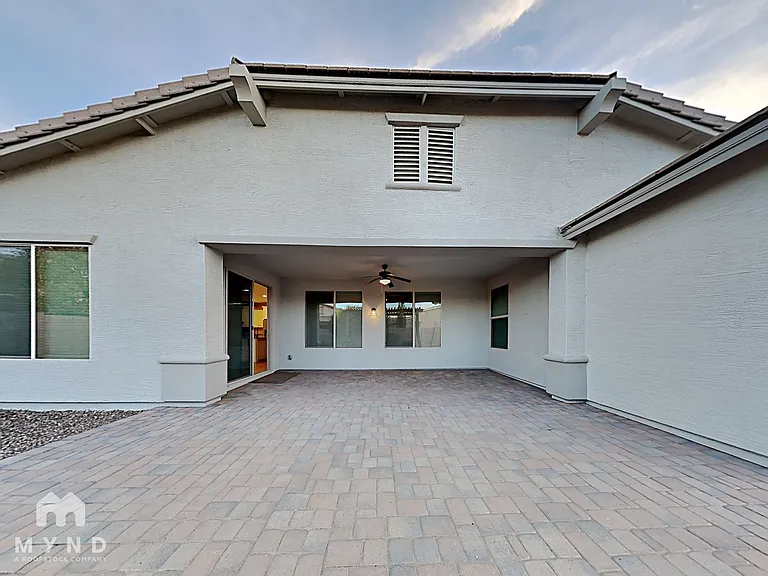 2458 E Anika Dr — Photo 12