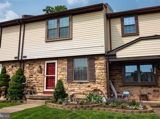 953 Bancroft Pl, Warminster, PA 18974