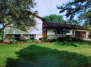 8453 Hanna Lake Ave SE, Caledonia, MI 49316