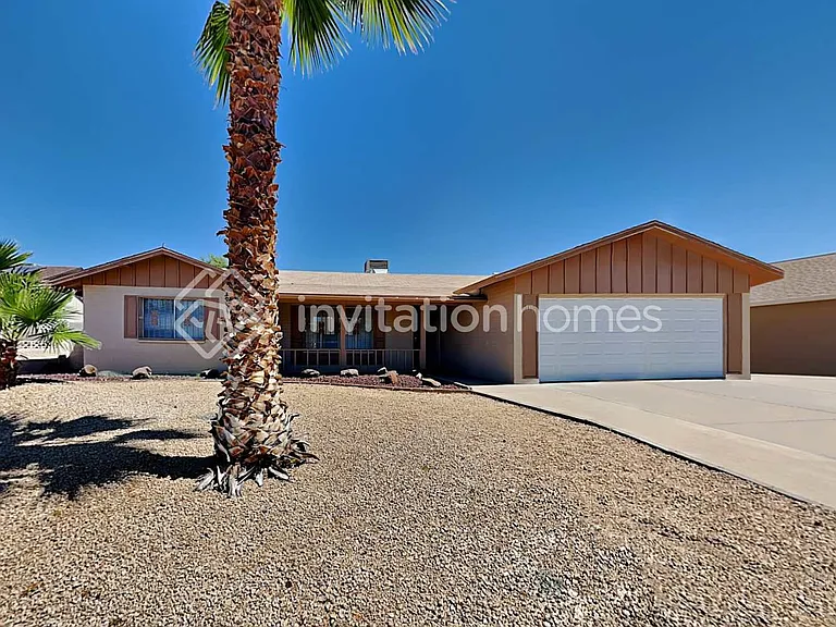 5410 W Maui Ln — Photo 1