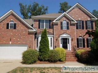 201 Palafox Dr, Chapel Hill, NC 27516