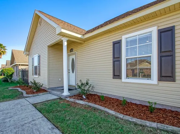 5937 Three Oaks Ct, Marrero, LA 70072