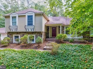 910 Mount Pleasant Rd, Pottstown, PA 19465