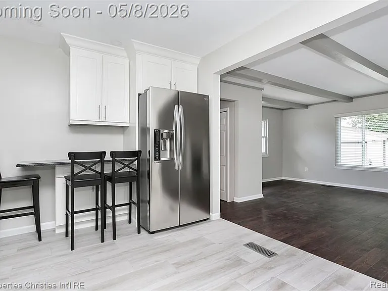 2716 Ardmore Ave — Photo 11
