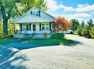 1883 Stewart Rd, Monroe, MI 48162