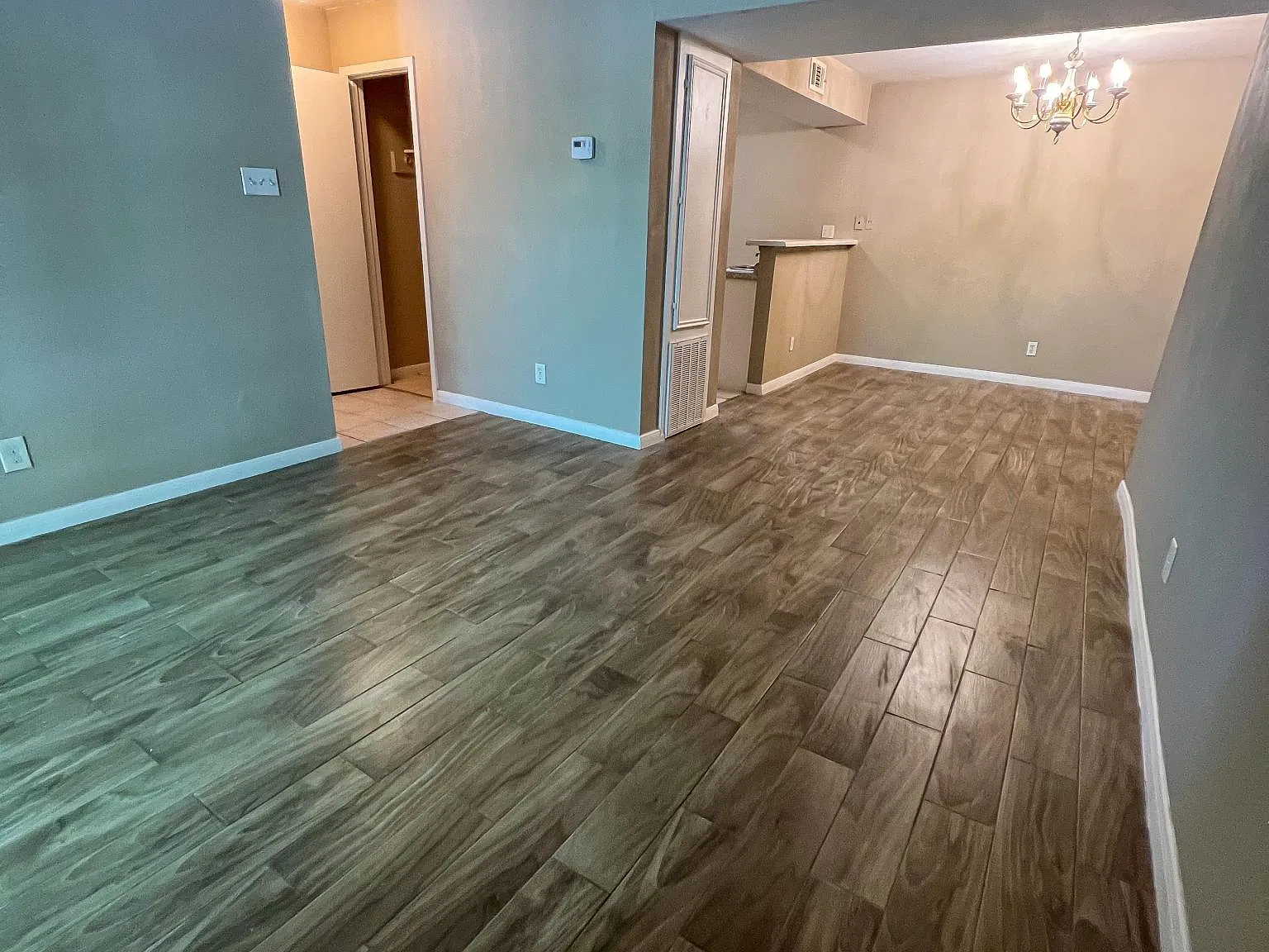 8201 Richmond Ave — Photo 2