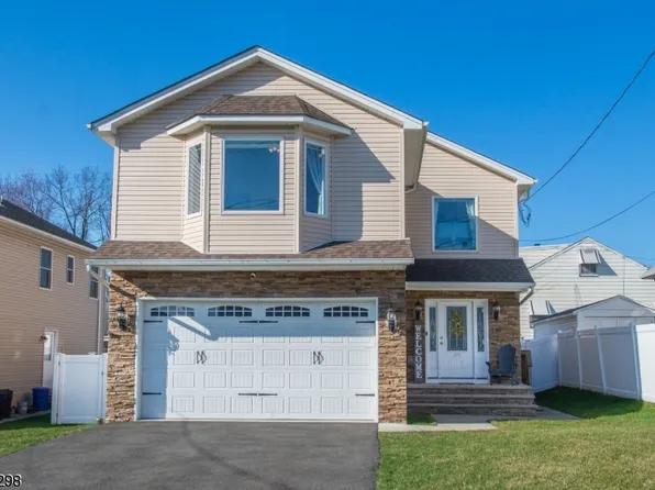 39 Bogert St, Totowa Boro, NJ 07512