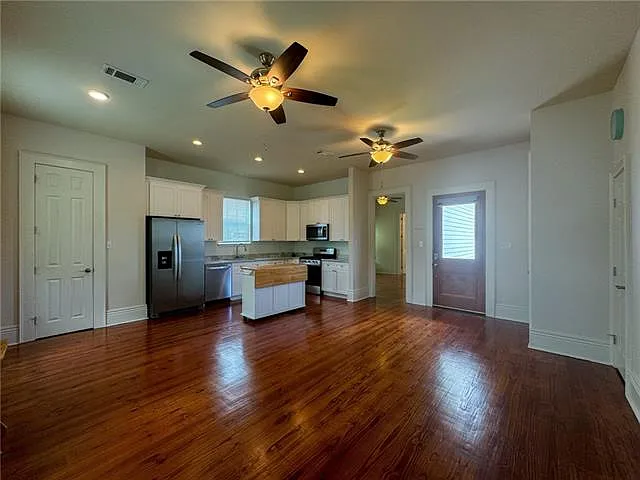 2308 N Johnson St — Photo 7