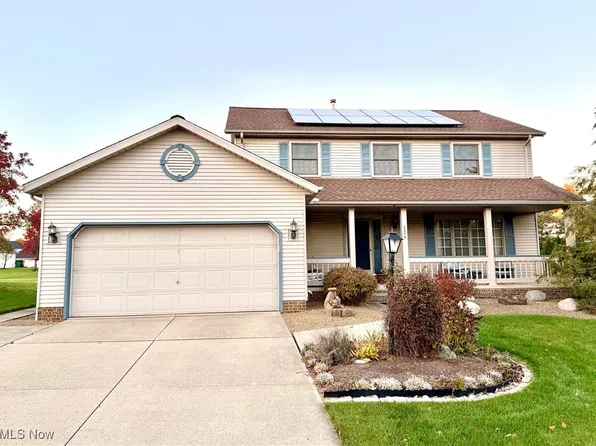 3275 Shelly Dr, Seven Hills, OH 44131