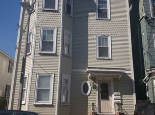 213 W 8th St APT 3, South Boston, MA 02127