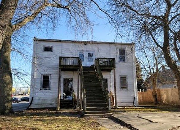 2nd image of 1408 Park Ave #10