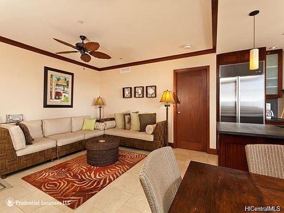 2nd image of 92-102 Waialii Pl #B-607