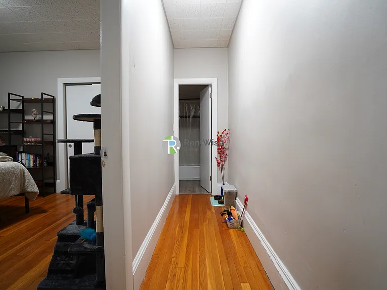 1457 Beacon St #26 — Photo 11