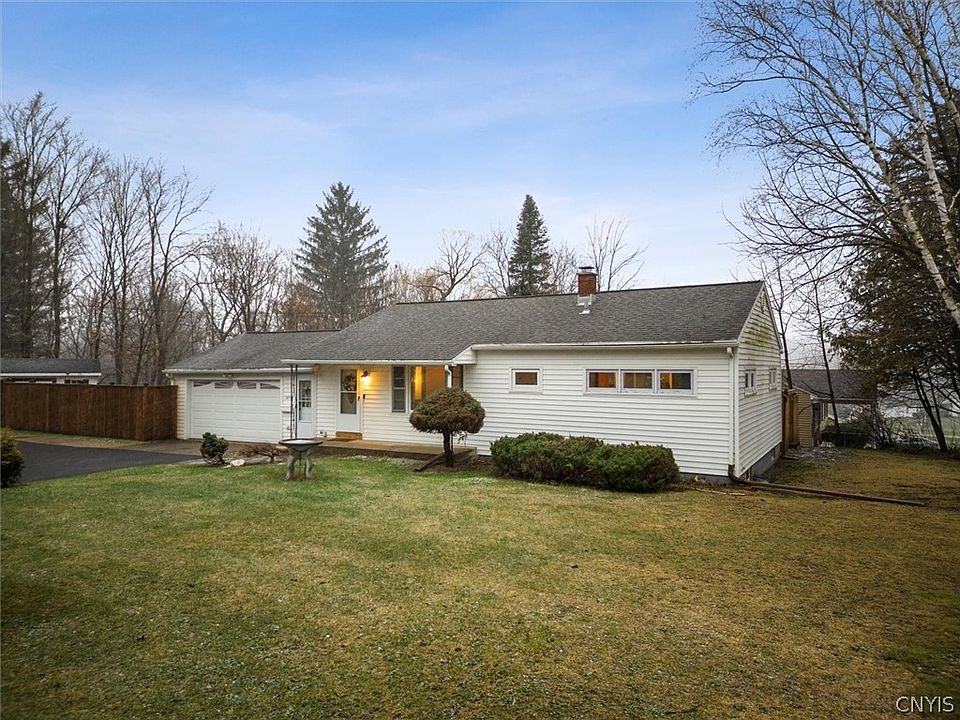 2850 Oneida St, Utica, NY 13501 Zillow