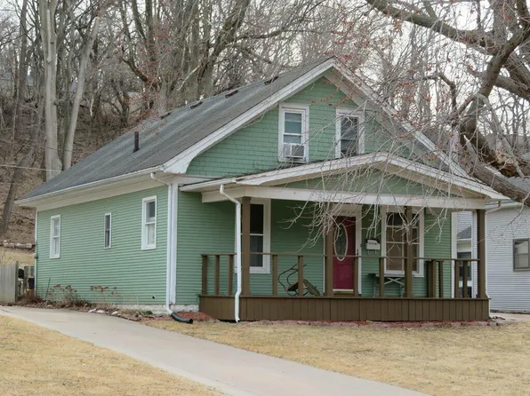 1545 N Broadway St, Council Bluffs, IA 51503