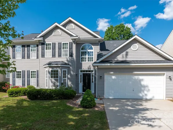 10922 Sedgemoor Ln, Charlotte, NC 28277