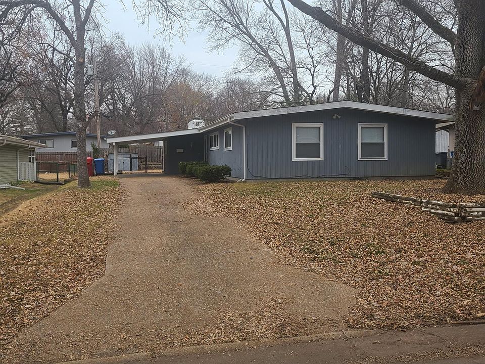 1st image of 855 Robinwood Dr