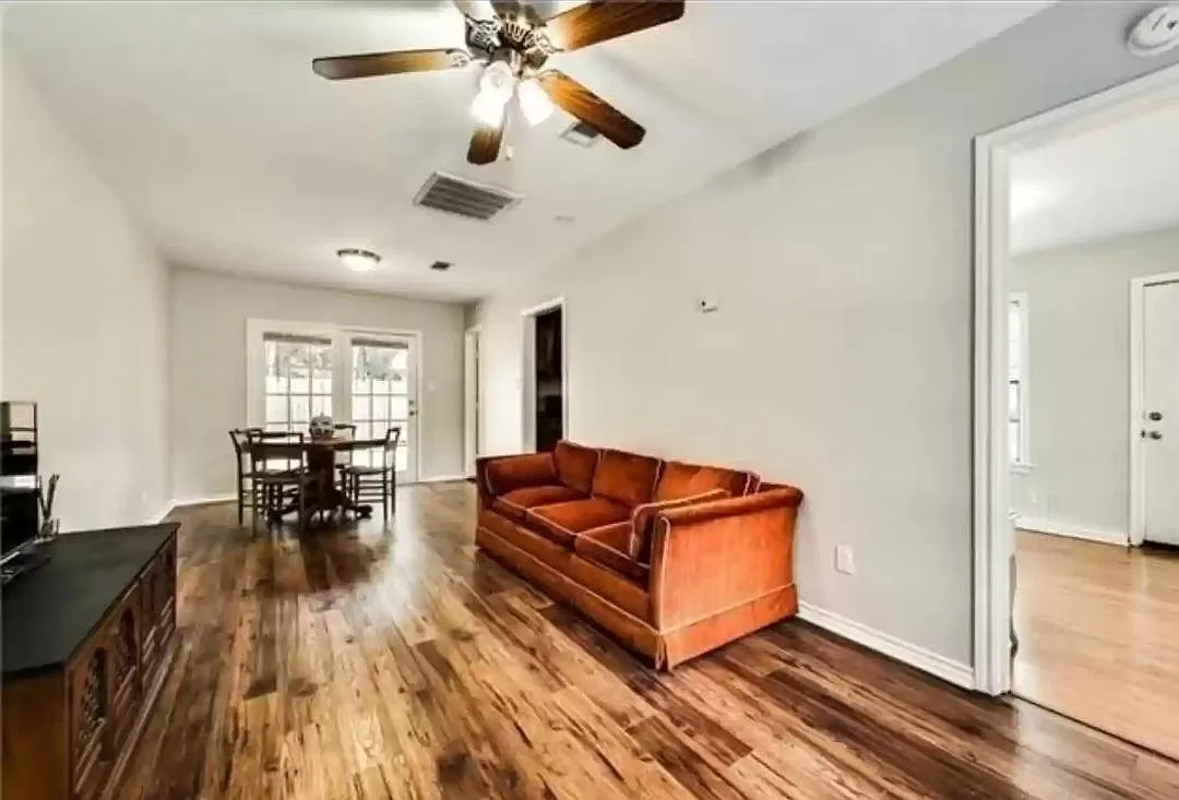 Brookgreen Dr, Dallas — Photo 1