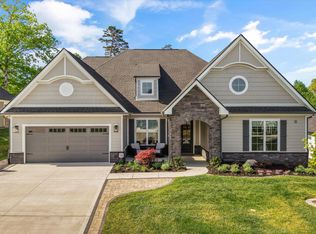 313 Bittersweet Ln, Lenoir City, TN 37771