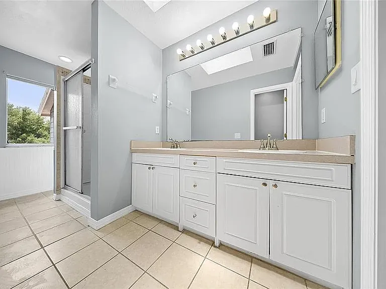677 Orchid Dr #A — Photo 20