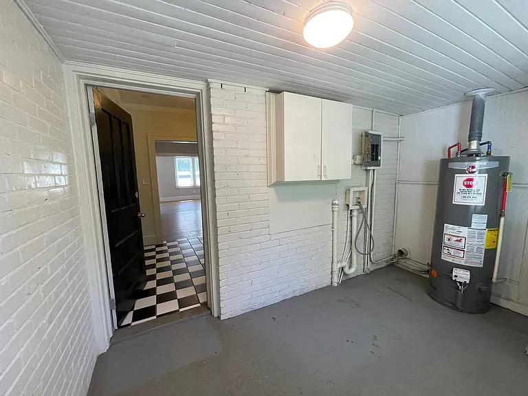 3303 Abingdon Rd — Photo 52