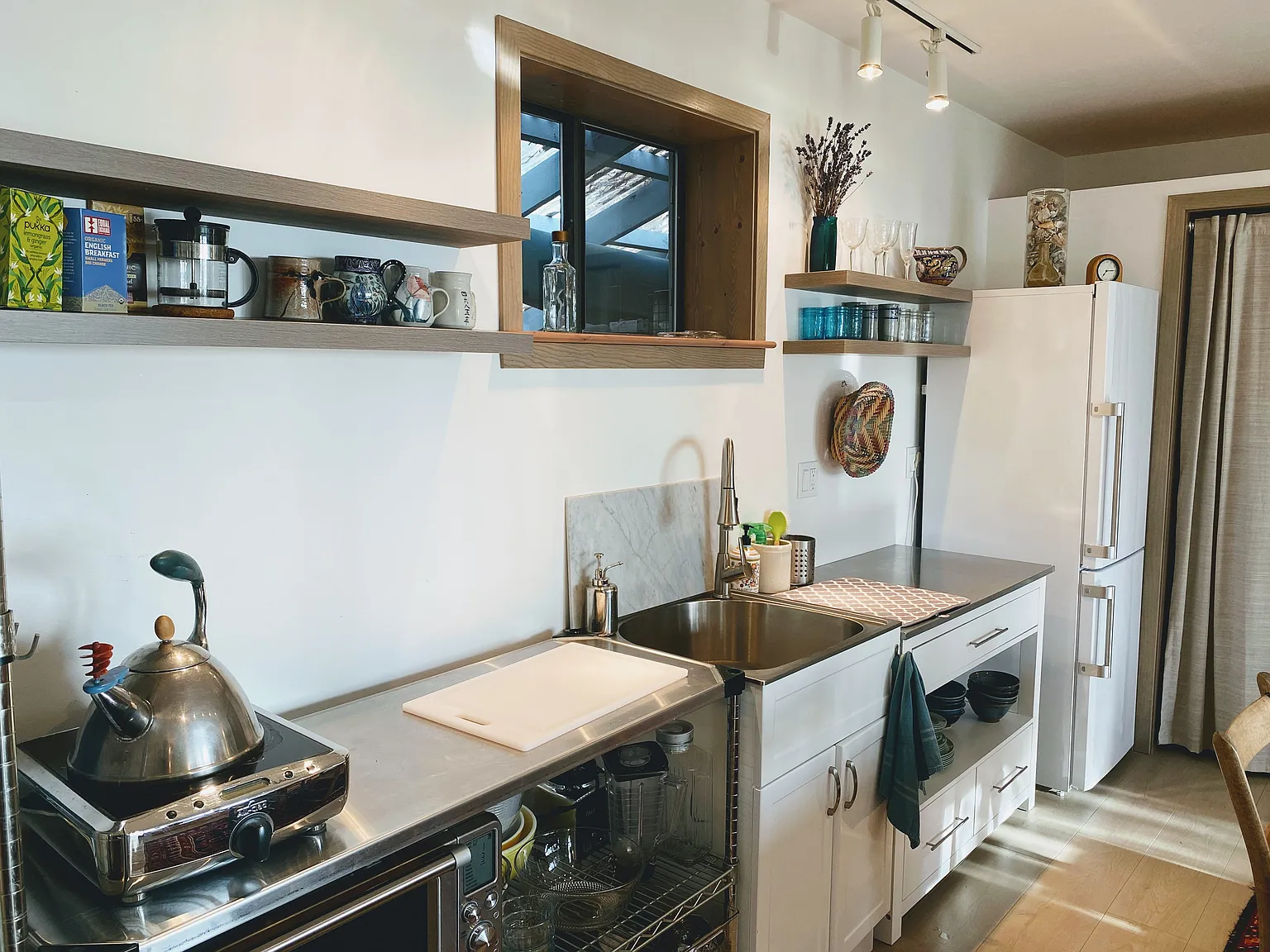 1 bed, 900 sqft, $1,200 — Photo 4