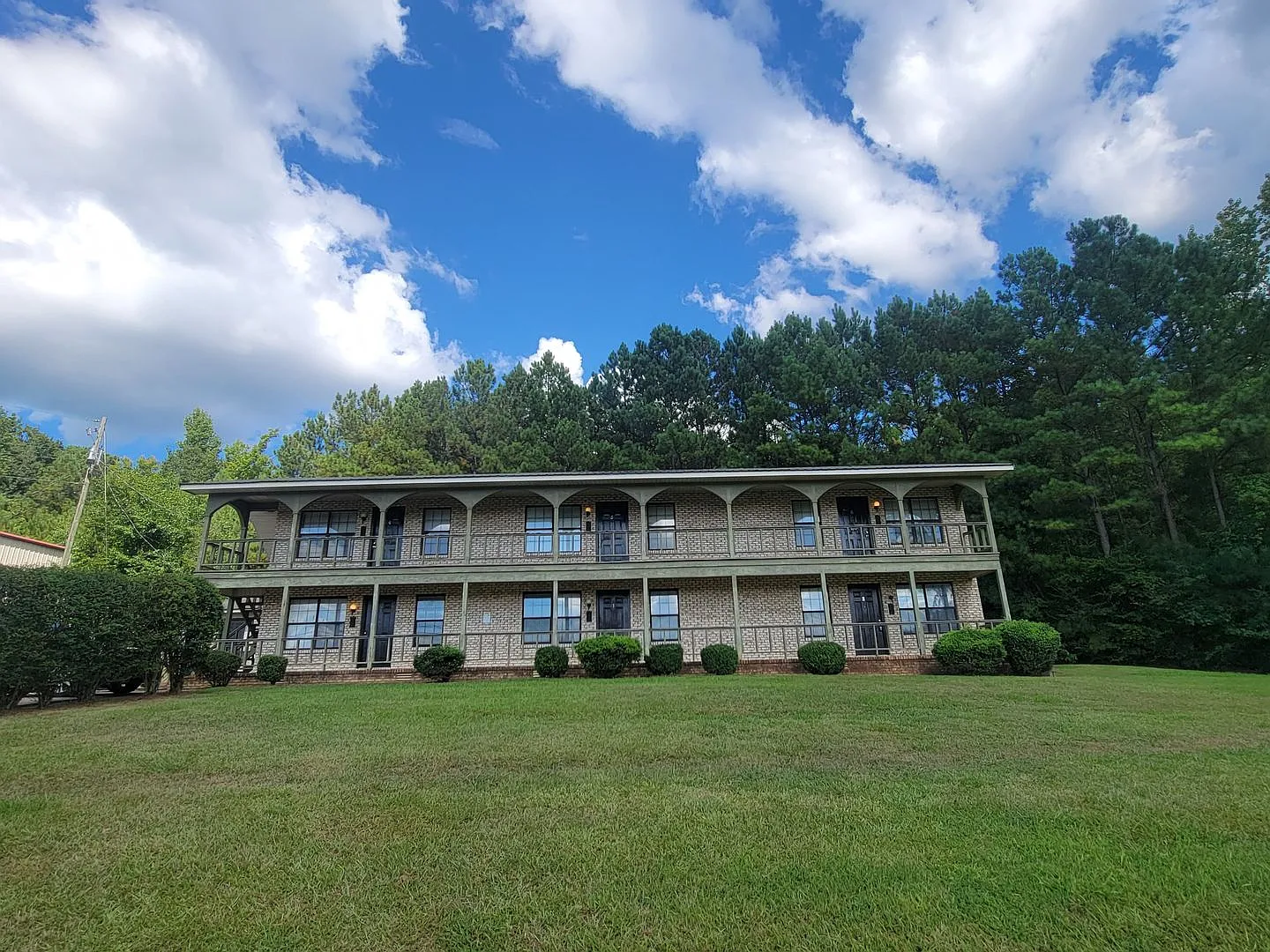 C and C Apartments — Photo 1