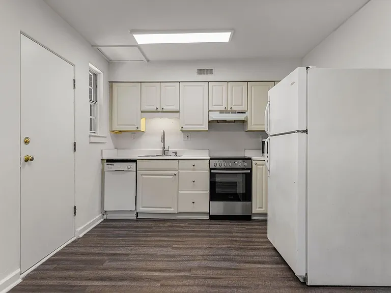 53 Faris Cir — Photo 6