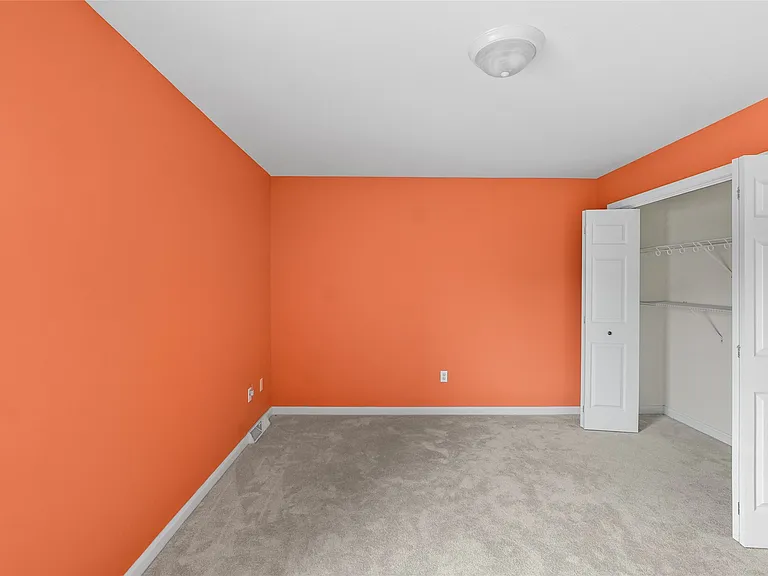 4295 Stone Creek Dr — Photo 29