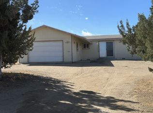 9274 Terrace View Rd, Phelan, CA 92371