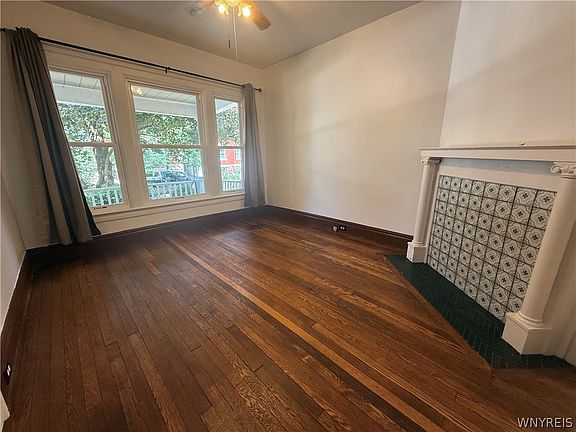 4th image of 501 Bird Ave