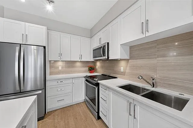 20211 66th Ave #D202 — Photo 24
