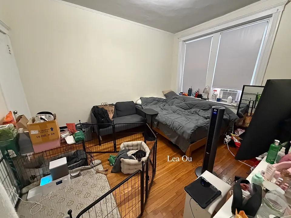 1810 Commonwealth Ave #18