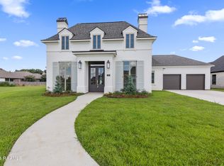 118 Lansing Ln, Broussard, LA 70518