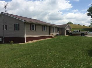 135 Oliver Rd, Whipple, OH 45788