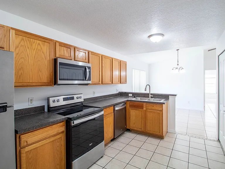 108 Sundown Ct — Photo 9