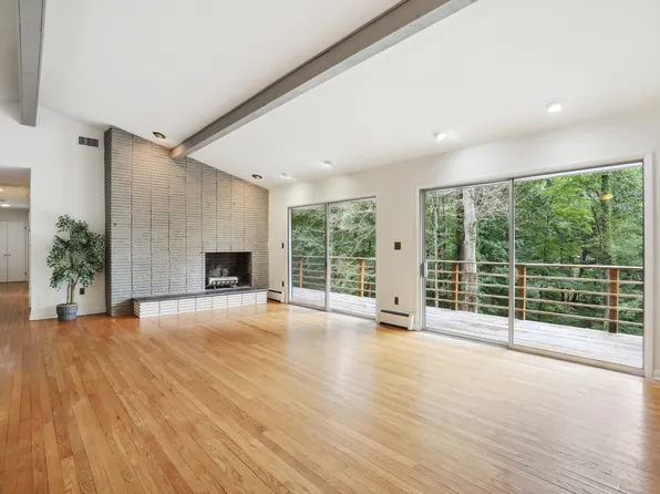 39 Cedar Road, Wilton, CT 06897