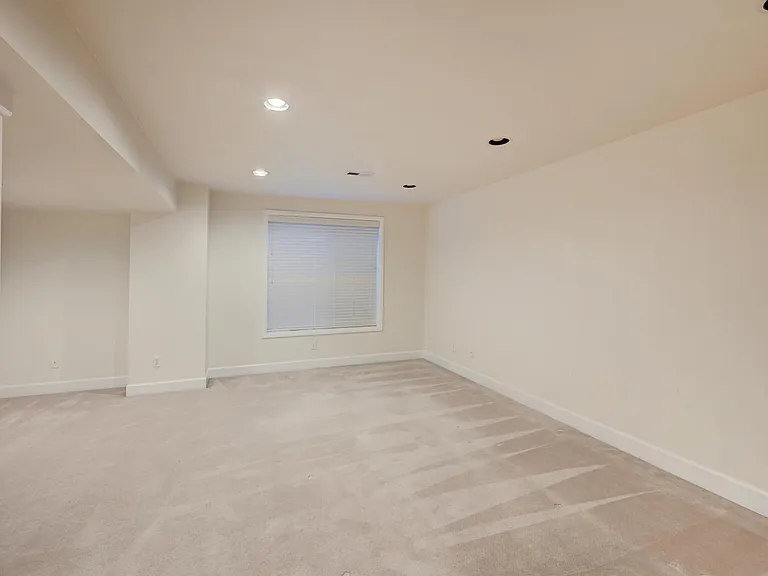 927 Jersey St — Photo 31