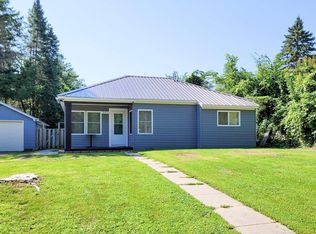 207 W Main St, Vergas, MN 56587