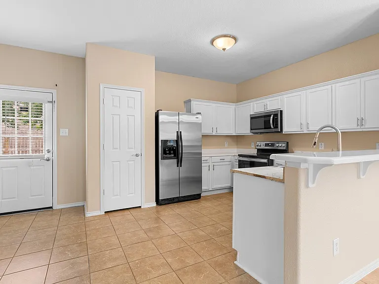 6238 Cottage Pines Dr — Photo 9