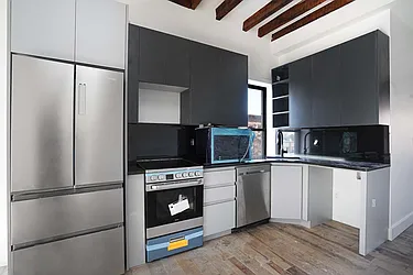 Rented by Nolita Group