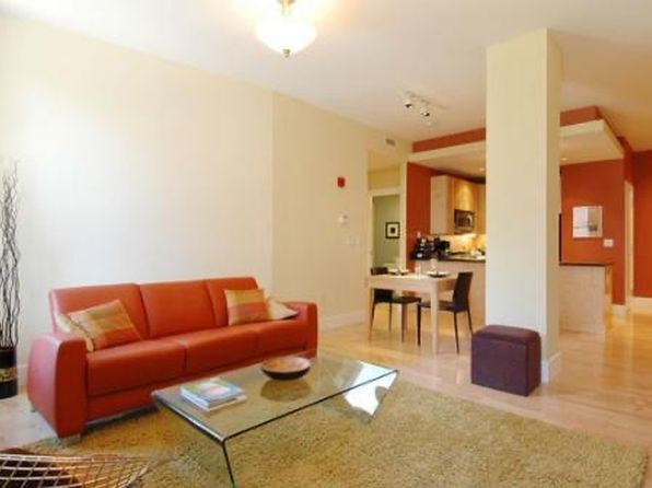 70 Lincoln St #411
