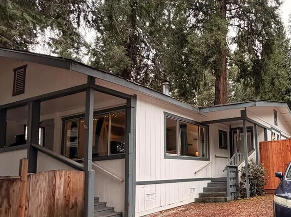 5881 Pony Express Trl Space 27, Pollock Pines, CA 95726