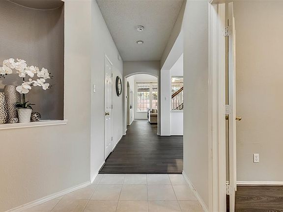 5th image of 7311 Vista Hill Ln