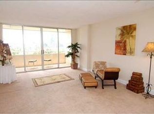 920 Ward Ave APT 11F, Honolulu, HI 96814
